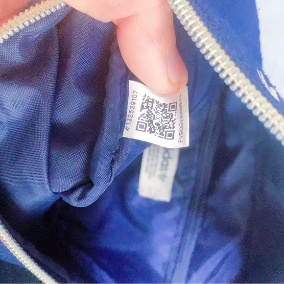 Adidas Trefoil Waist Bag Fanny Pack Adjustable Strap Gold Logo Navy Belt Bag - Picture 12 of 13